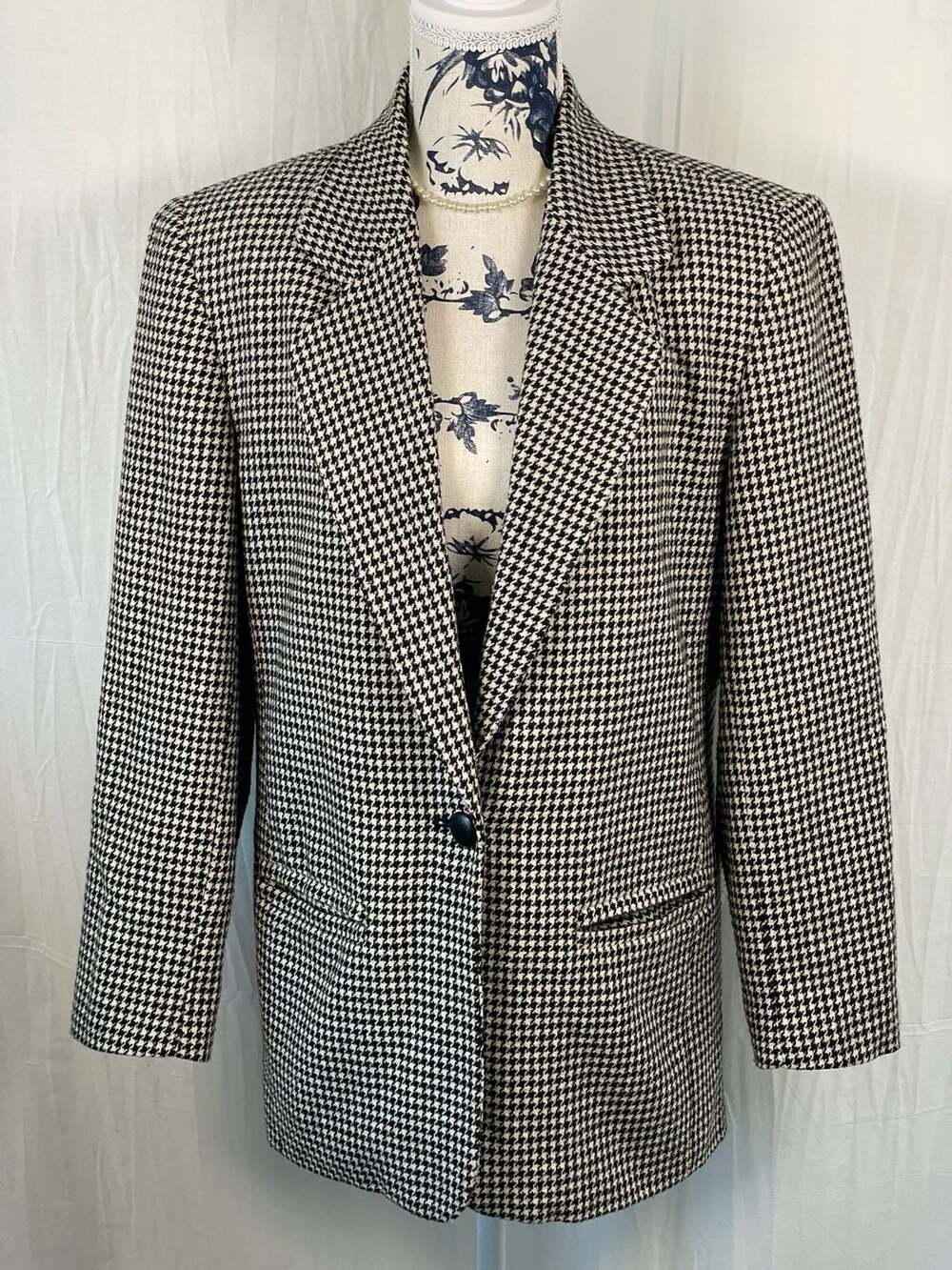 Vintage Brooks Houndstooth Wool Blend Blazer with Leather Buttons Sz S